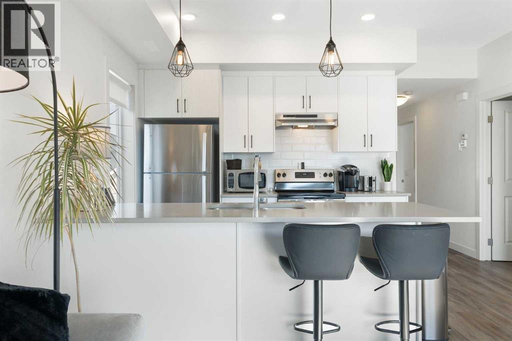 24 Rivercrest Drive Unit 602, Cochrane, AB T4C 2C8