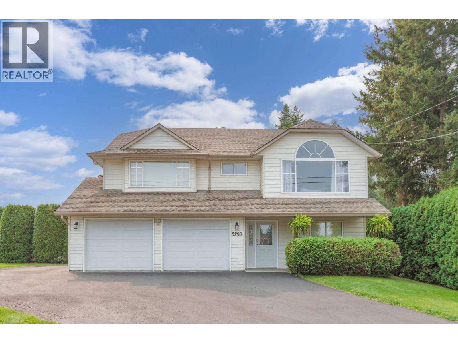 10 Avenue Se Unit 2280, Salmon Arm, BC V1E 2J4