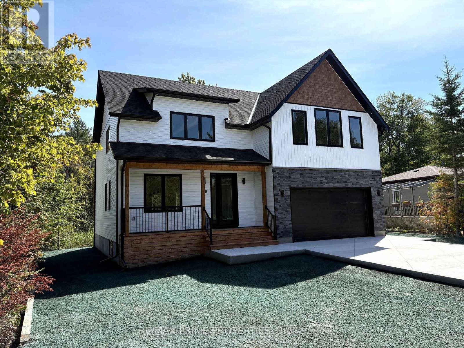 118 Valerie Cres, Wasaga Beach, ON L9Z 2P8