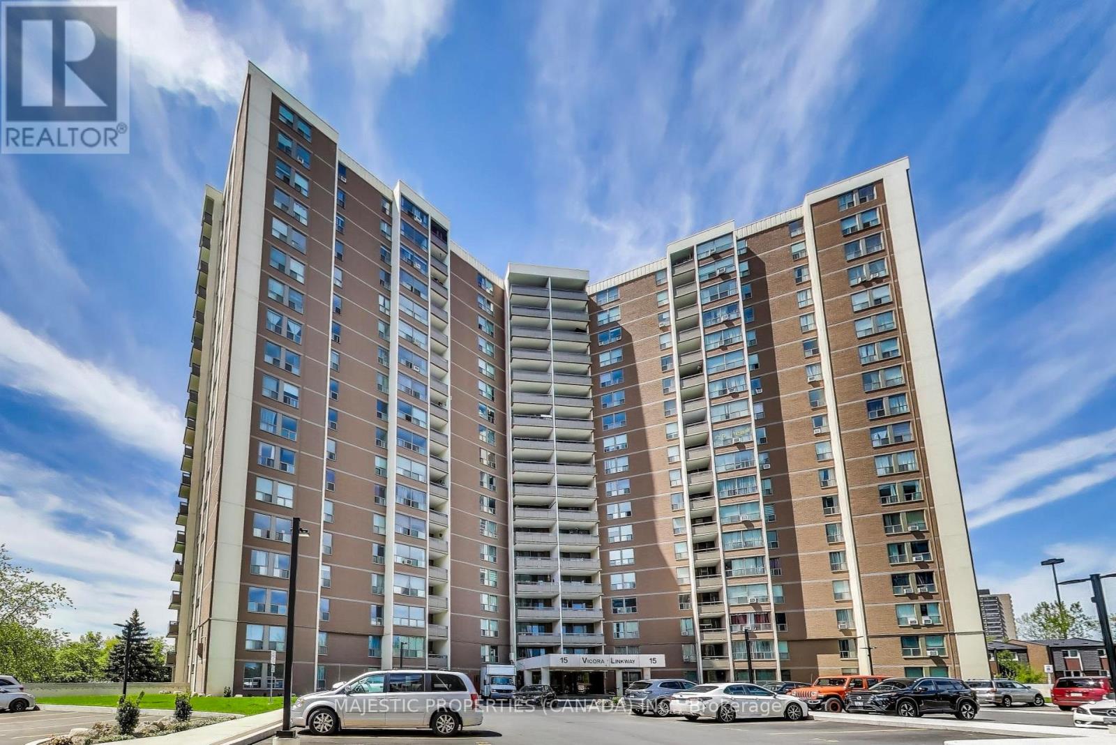 1216 15 Vicora Link Way, Toronto, ON M3C 1A8