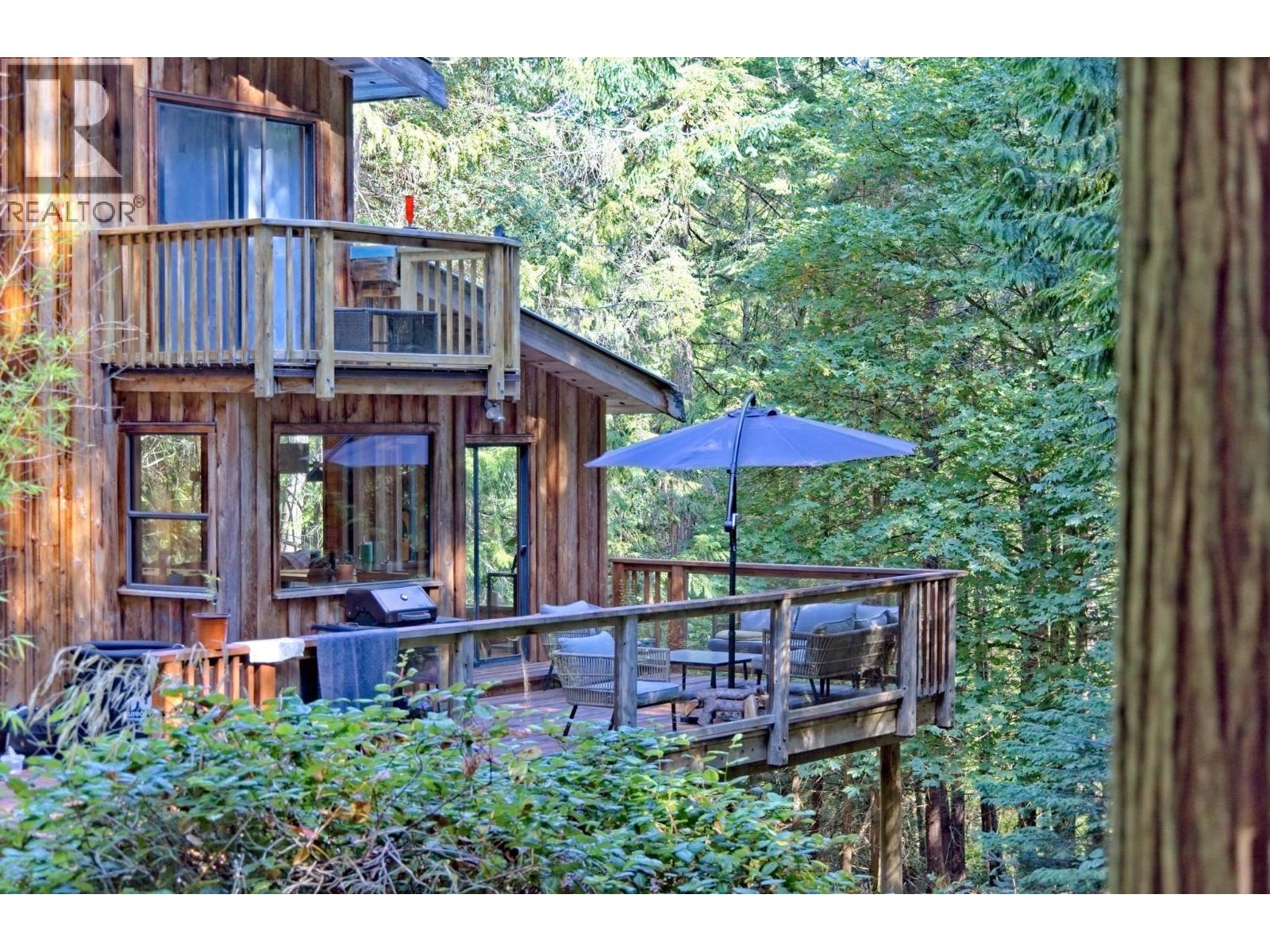 187 S Warbler Rd, Galiano Island, BC V0N 1P0