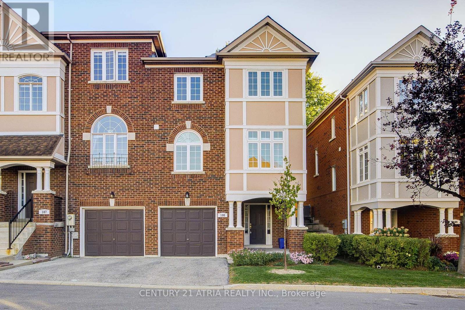 108 190 Harding Blvd W, Richmond Hill, ON L4C 0J9