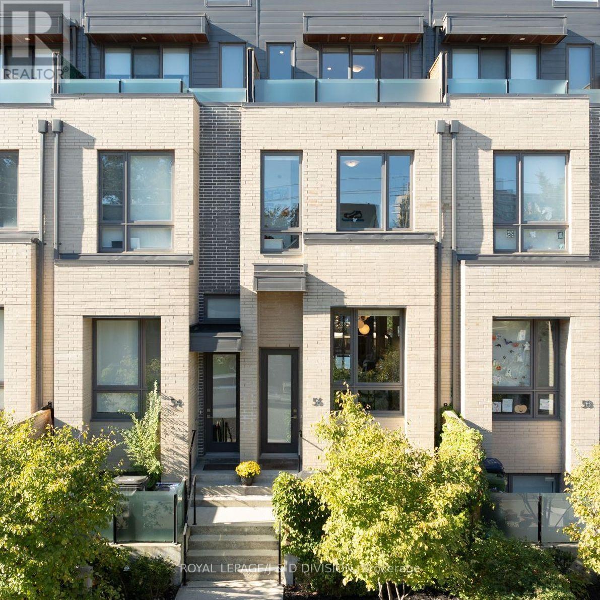 56 Perth Ave, Toronto, ON M6R 2C2