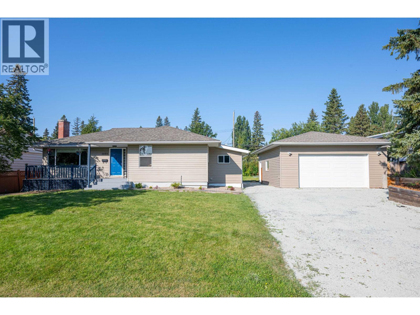 1601 Gorse St, Prince George, BC V2L 1G5