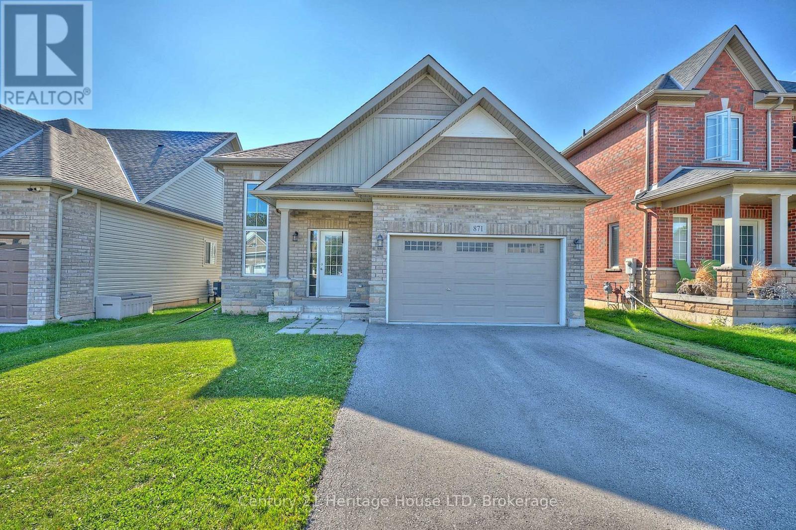 871 Burwell St, Fort Erie, ON L2A 0E3