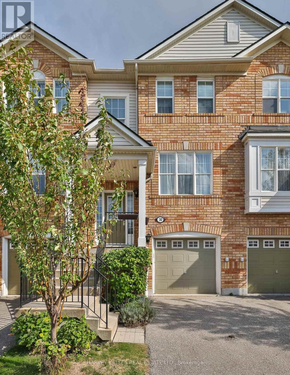 30 5980 Whitehorn Ave, Mississauga, ON L5V 2Y2