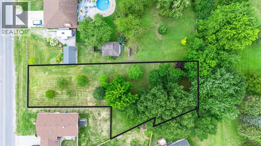 V/l Bouffard, Lasalle, ON N9J 1H2