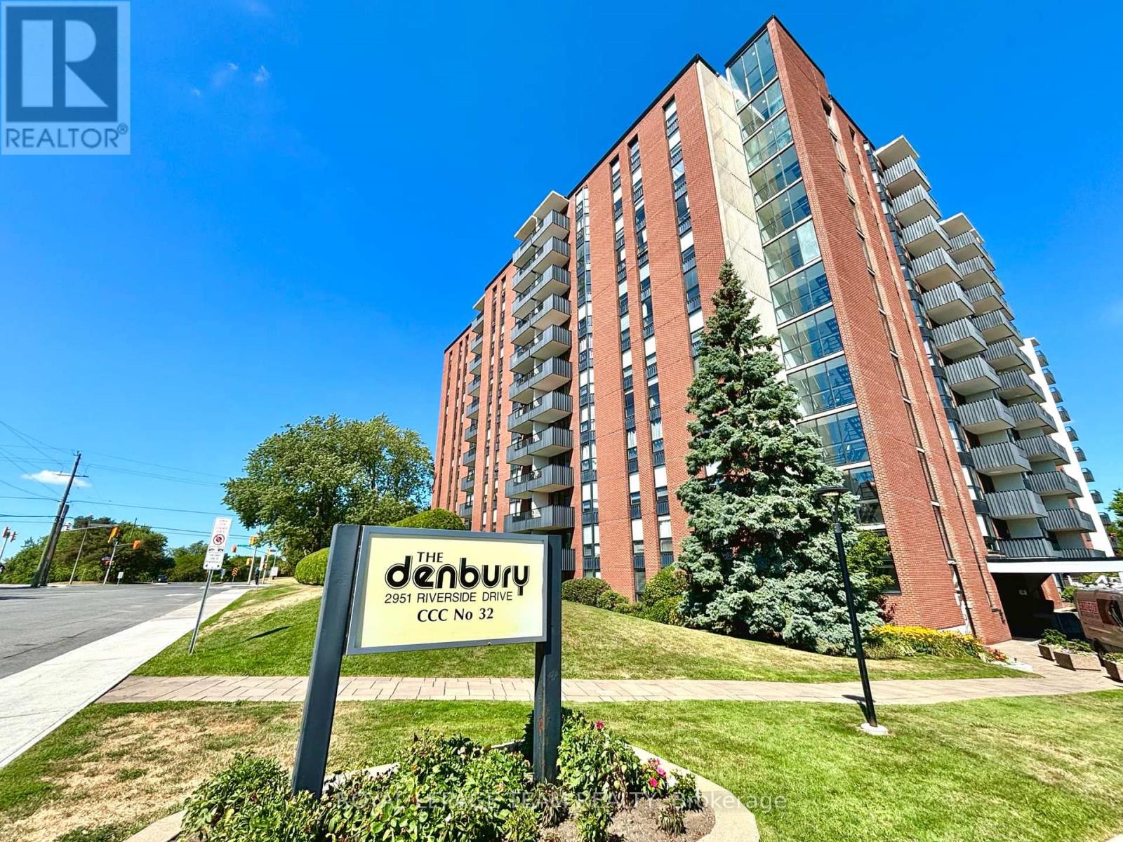 1101 2951 Riverside Dr, Ottawa, ON K1V 8W6