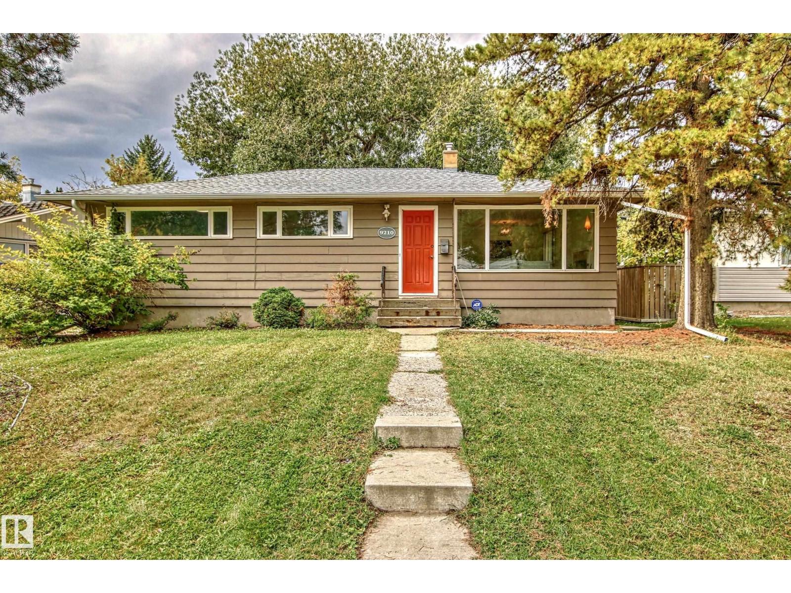 157 St Nw Unit 9210, Edmonton, AB T5R 2B1
