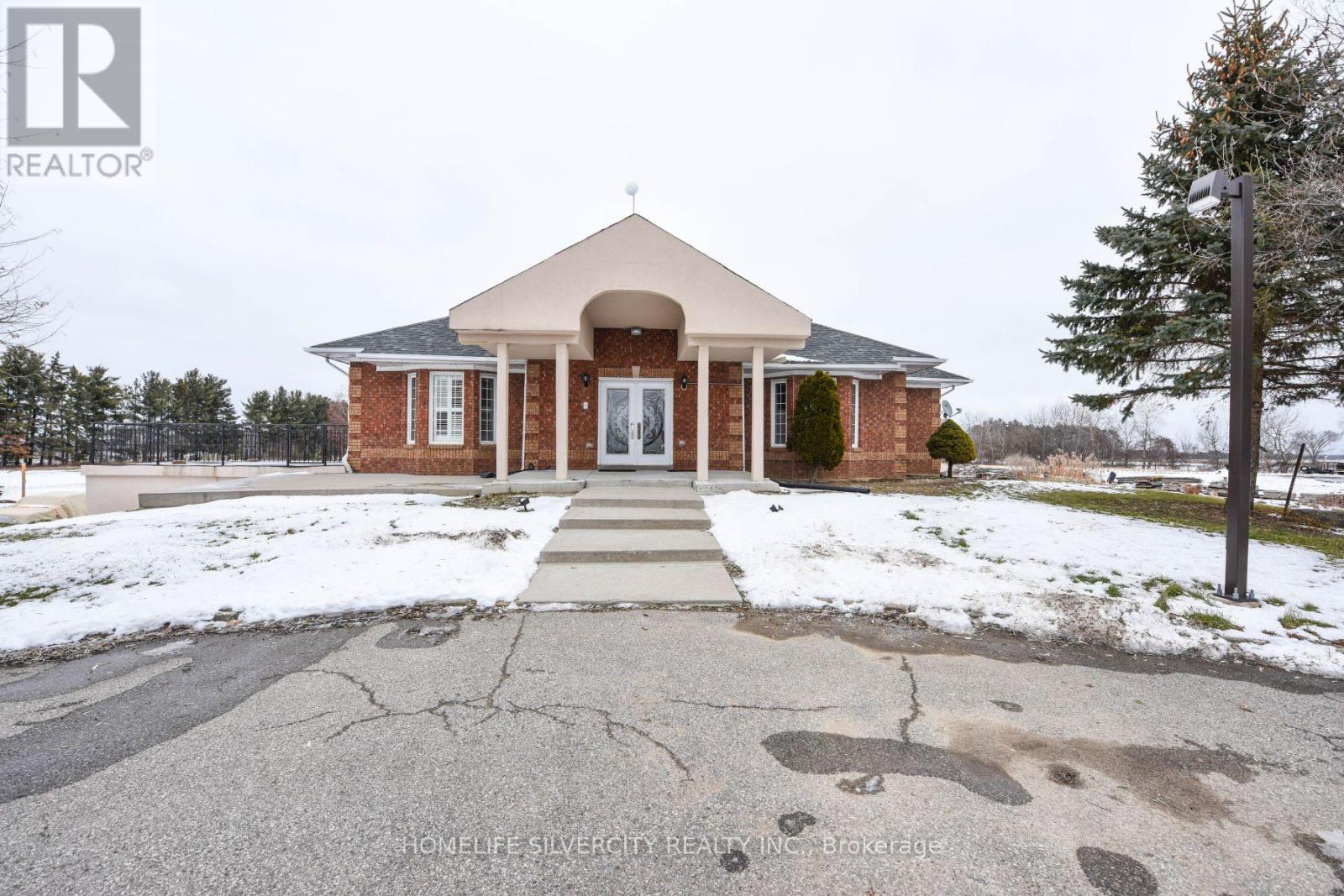 14707 Dixie Rd, Caledon, ON L7C 2M5