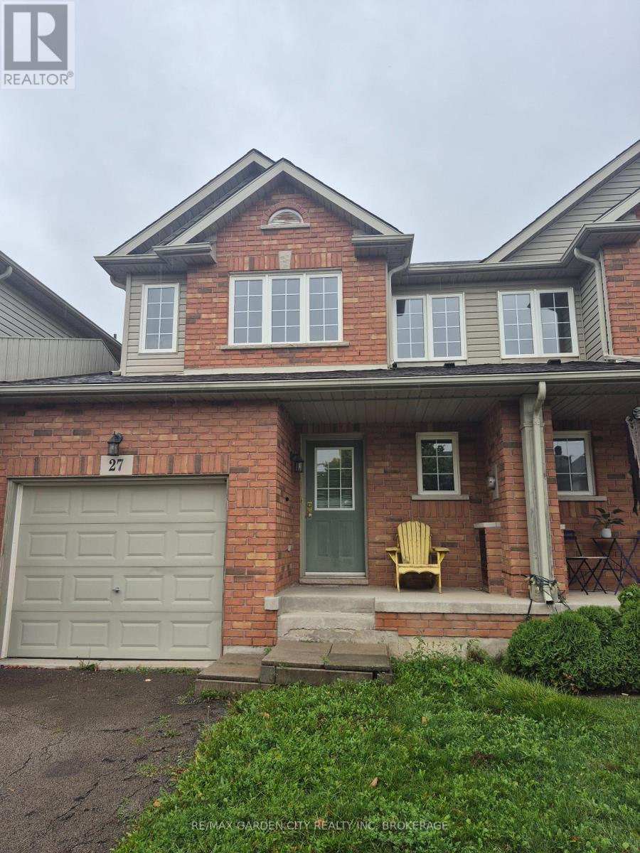 27 Natalie Ct, Thorold, ON L2V 5C6