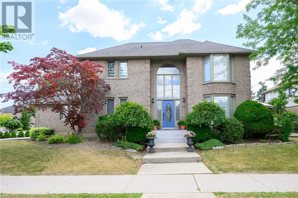 25 Highbury Dr, Hamilton, ON L8J 2T3