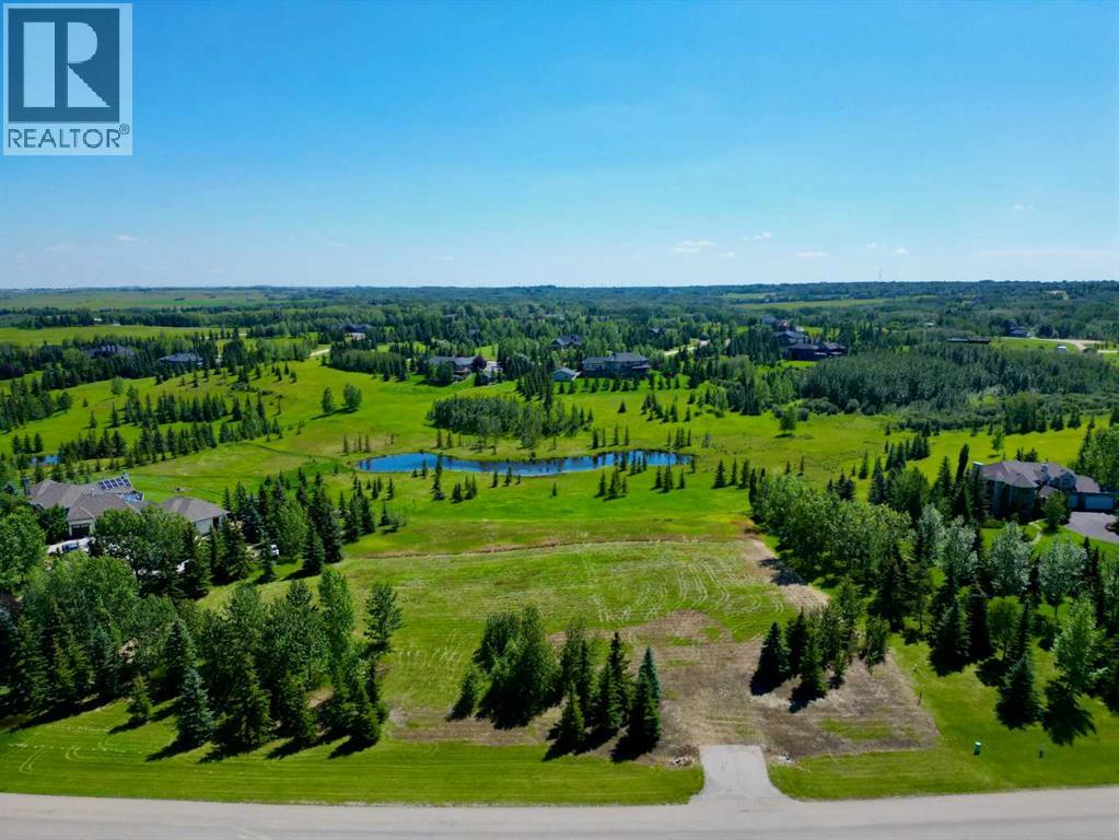 27 N Valley Blvd, Calgary, AB T3R 1H9