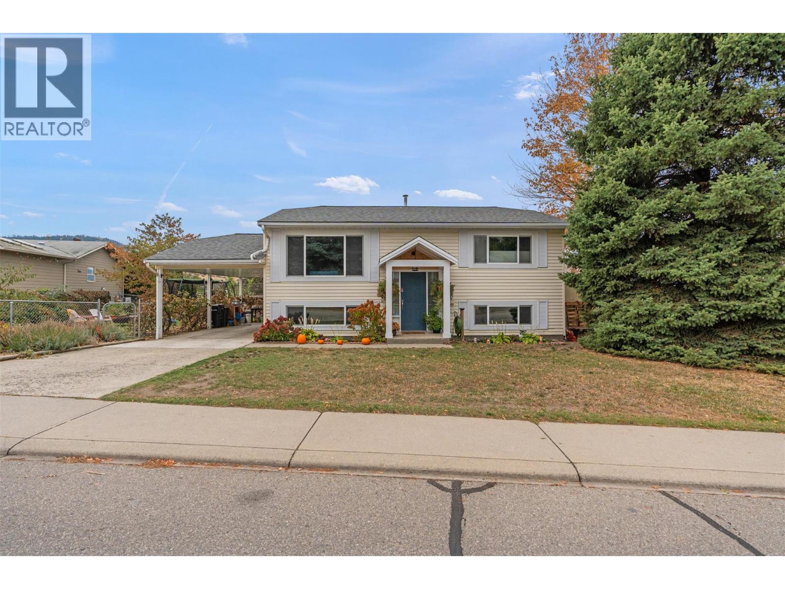 5628 S Vernon Dr, Vernon, BC V1T 8N1