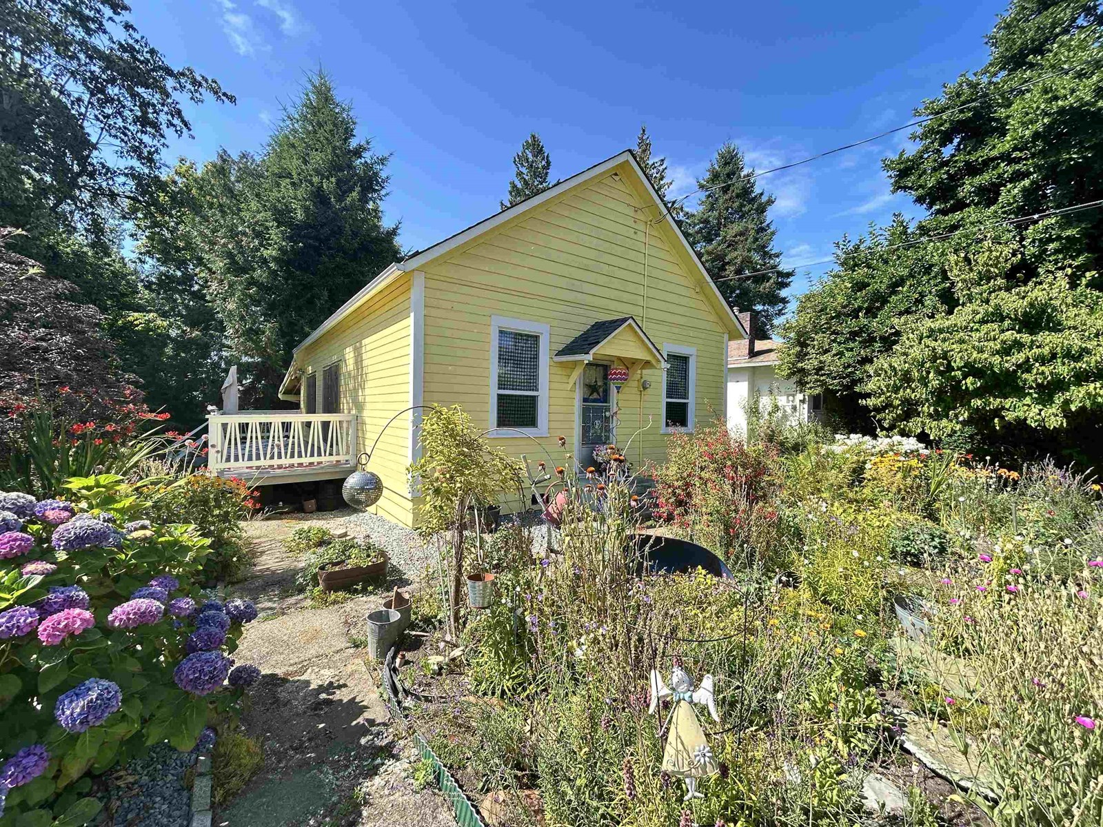 32828 6 Avenue, Mission, BC V2V 1Y9