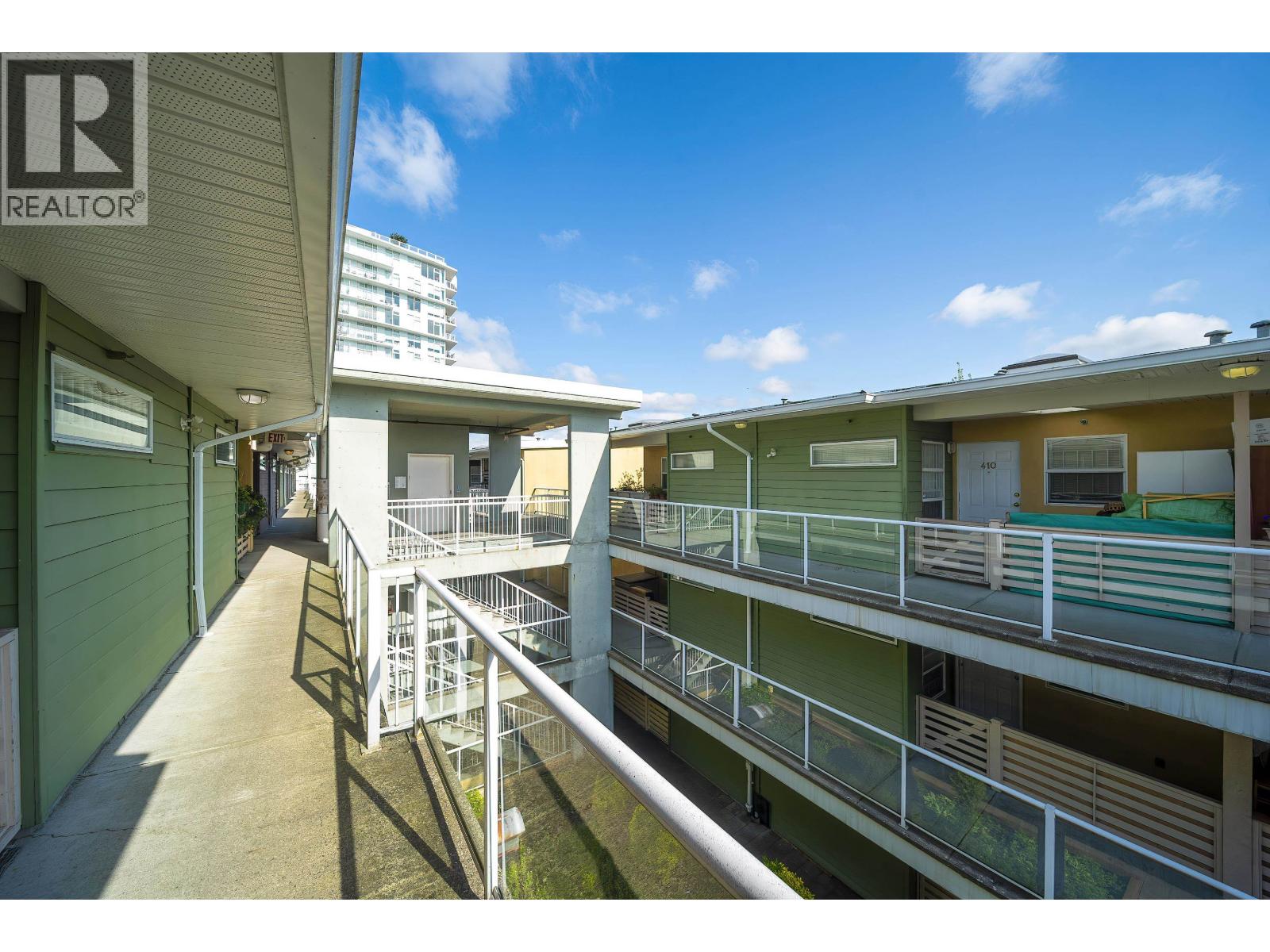 2238 Kingsway Unit 416, Vancouver, BC V5N 2T7