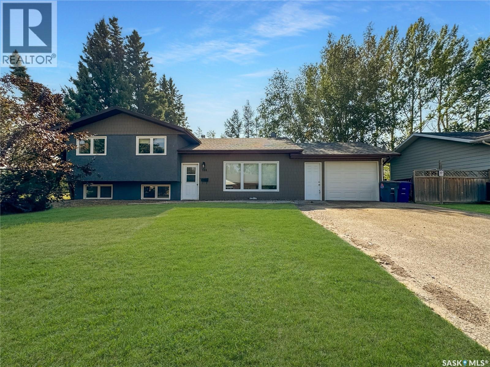 308 Finley Ave, Cut Knife, SK S0M 0N0