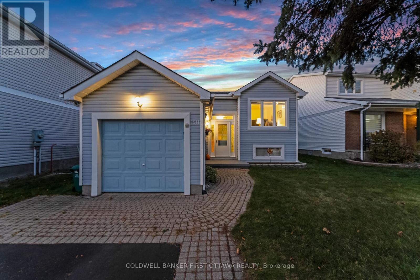 1511 Shawinigan St, Ottawa, ON K4A 2L9