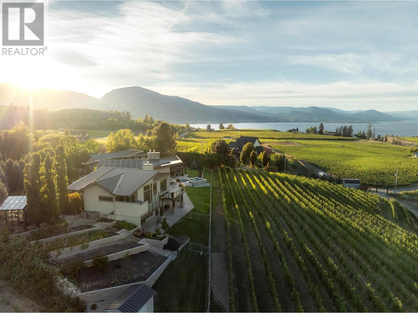 1291 Corbishley Ave, Penticton, BC V2A 8V2