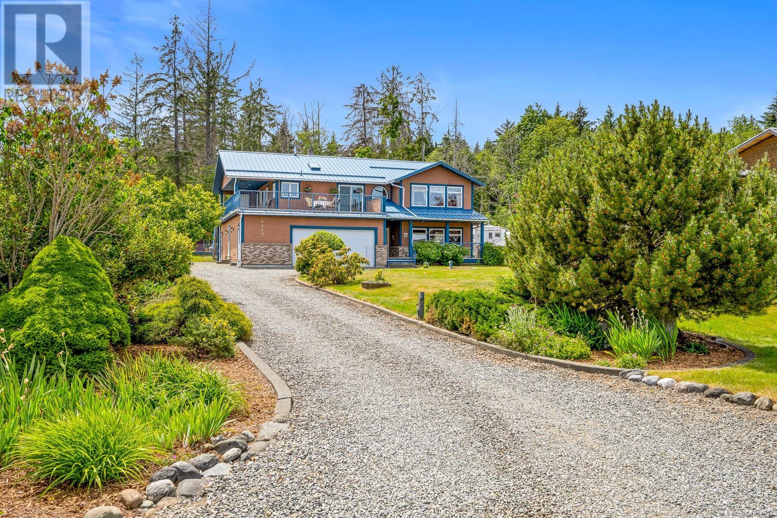 6349 Eagles Dr, Courtenay, BC V9J 1V4