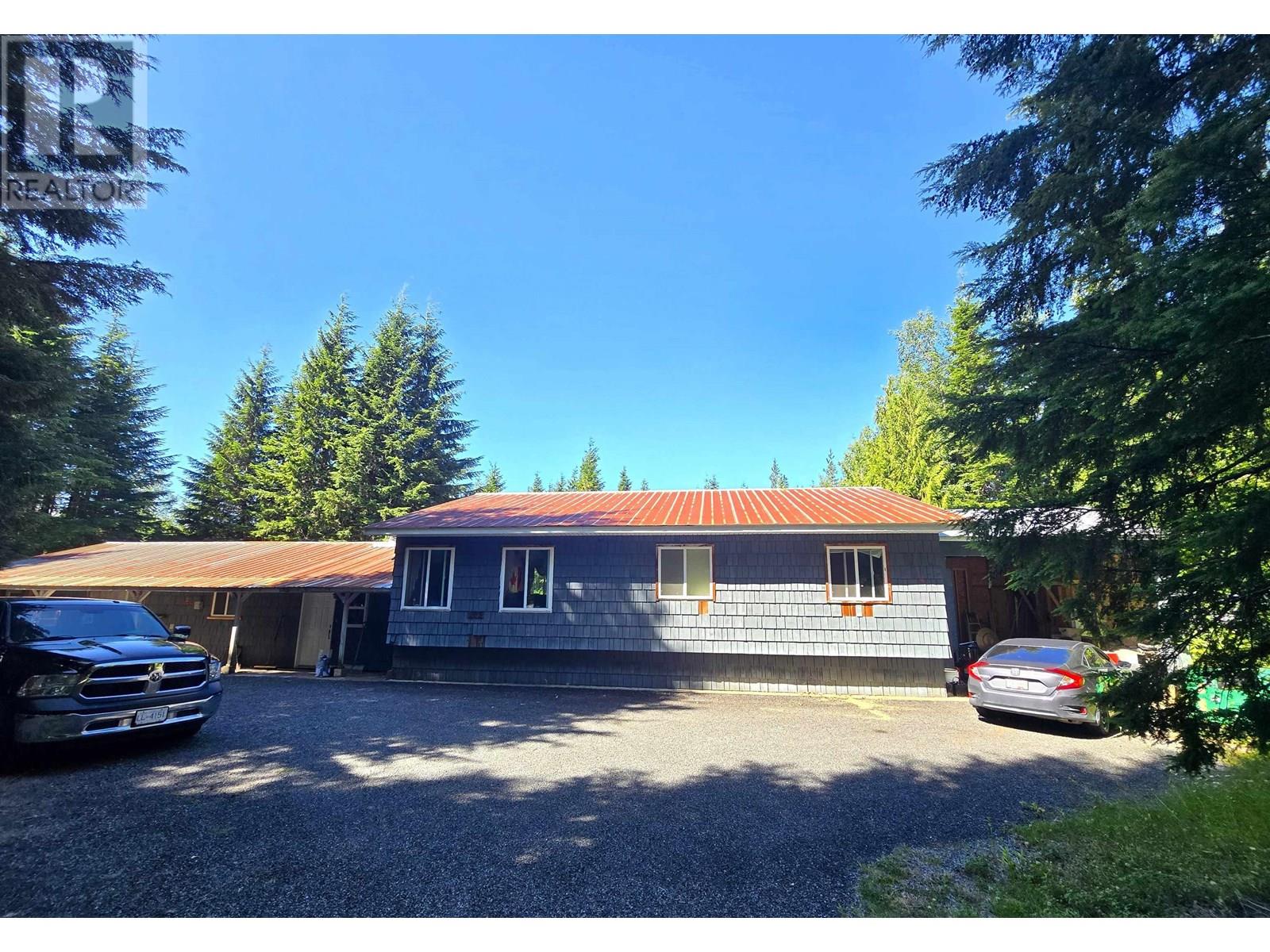 205 Old Lakelse Lake Dr, Terrace, BC V8G 0G5
