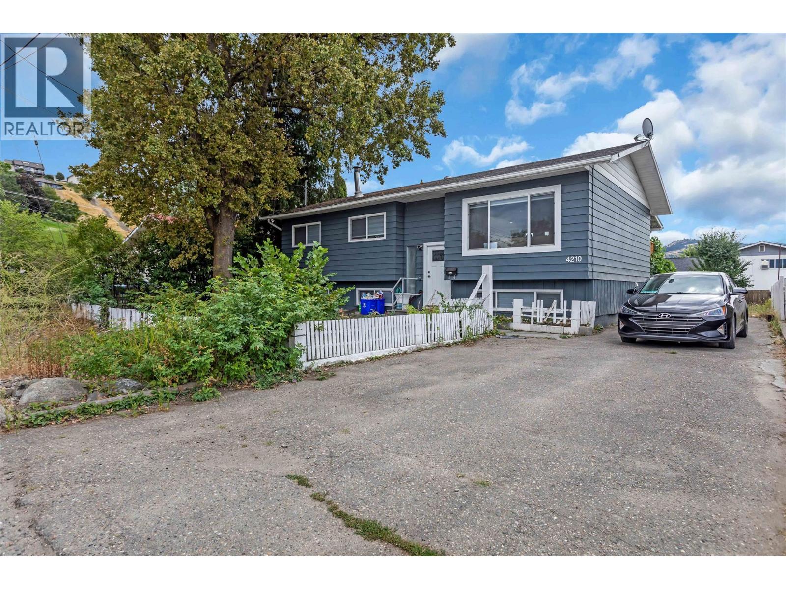 17 Avenue Unit 4210, Vernon, BC V1T 7K8