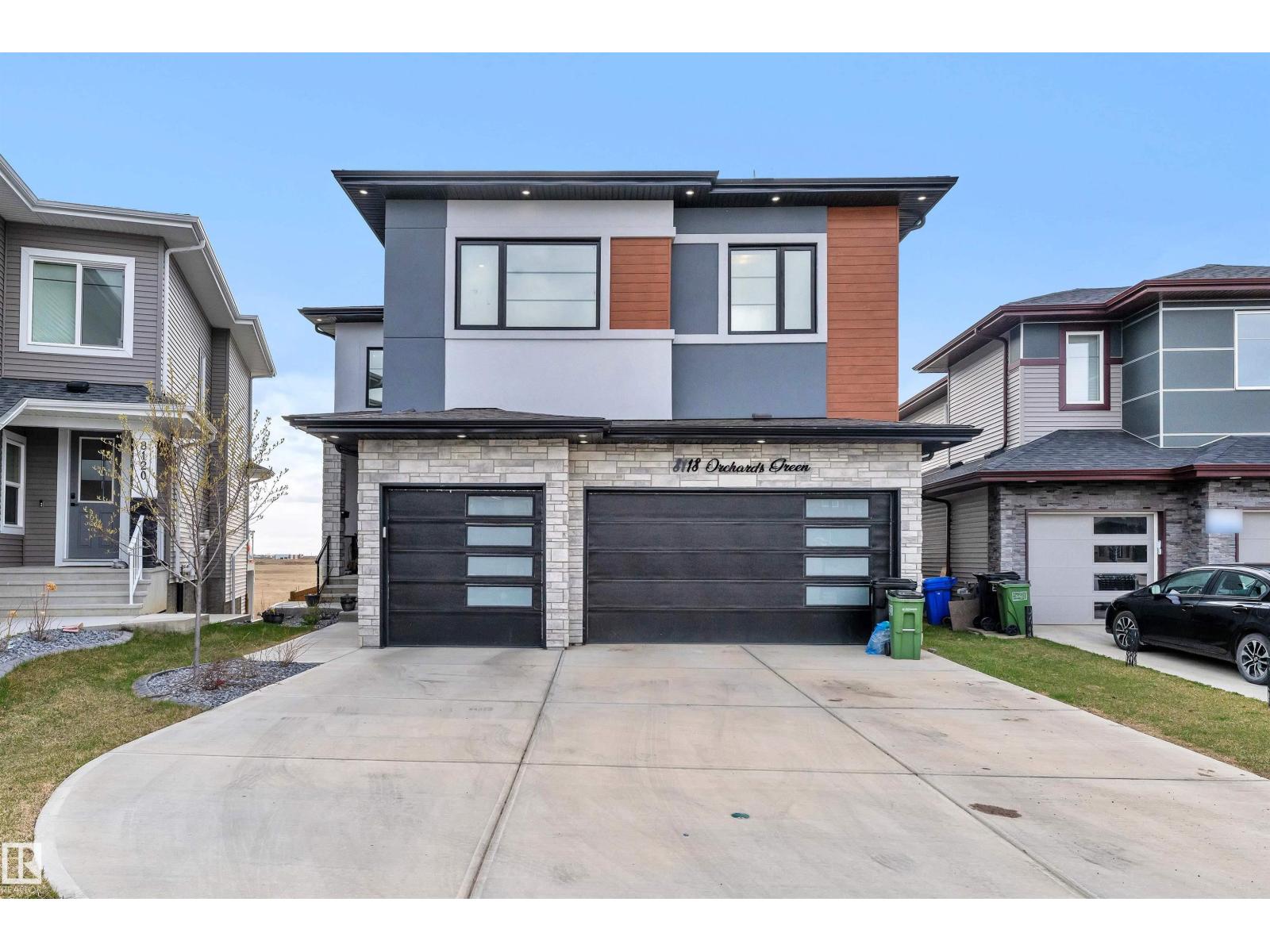 8118 Orchards Green Gr SW, Edmonton, AB T6X 2N5