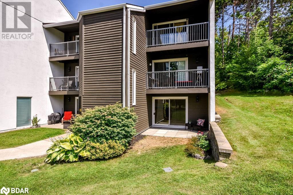 1102 Horseshoe Valley Road W Unit 126, Barrie, ON L4M 4Y8