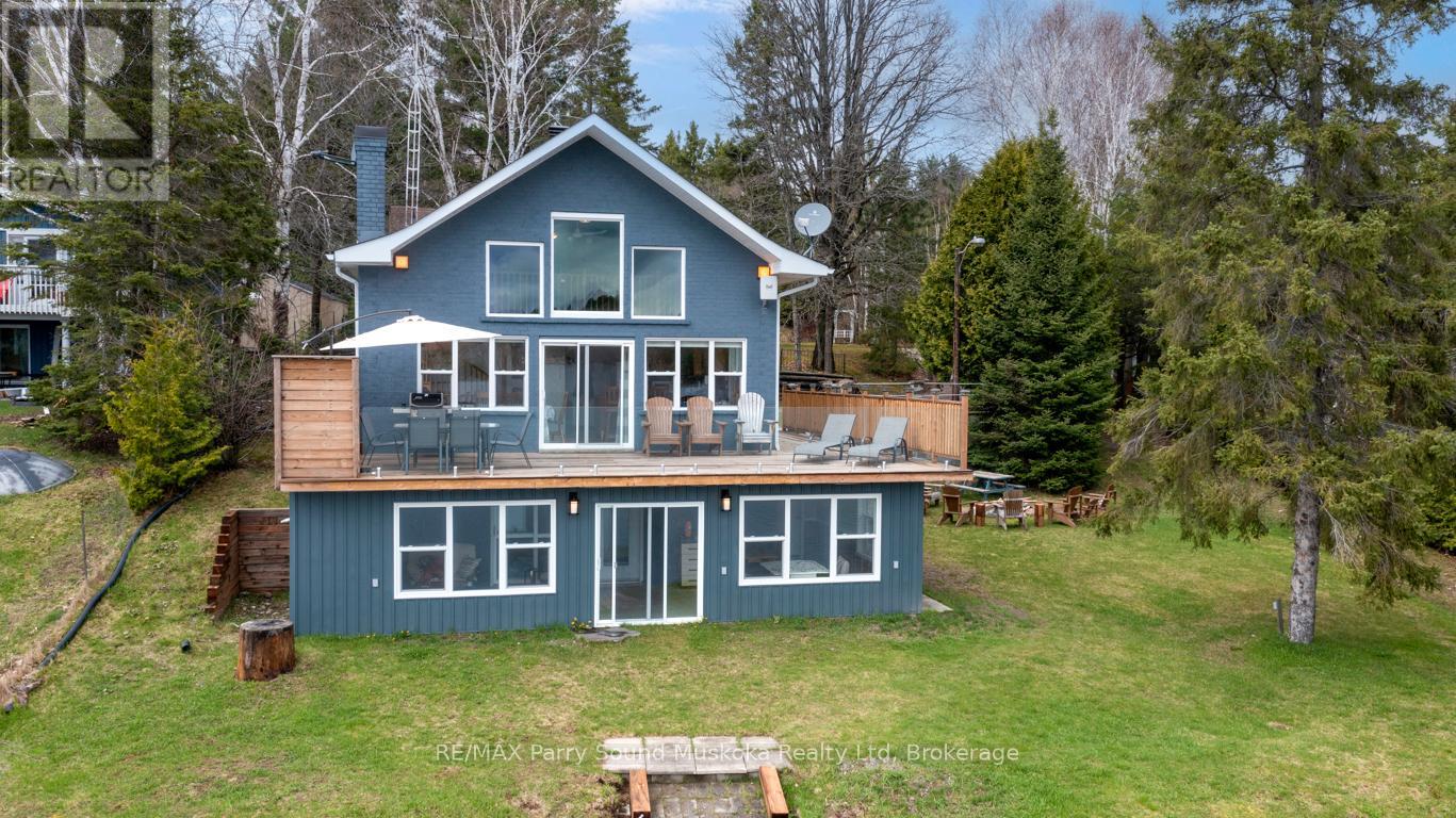 247 Blue Jay Rd, French River, ON P0M 2N0