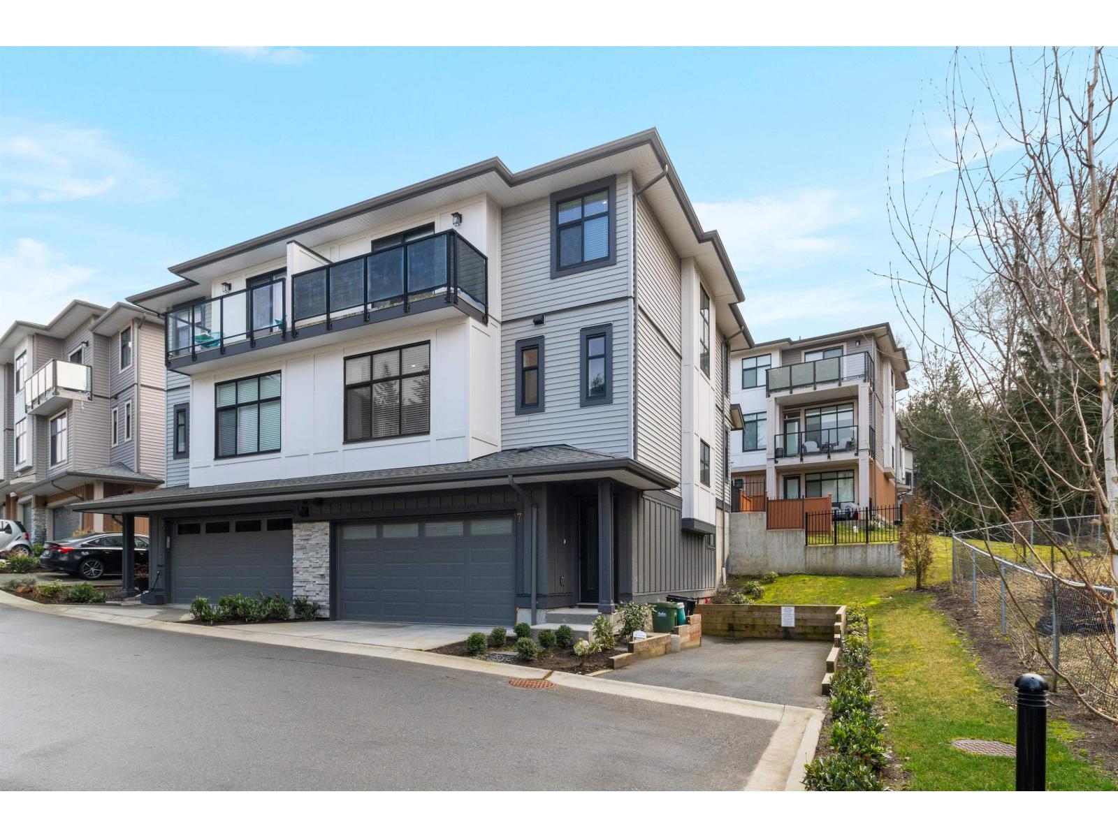 35810 Mckee Road Unit 7, Abbotsford, BC V3G 0H9