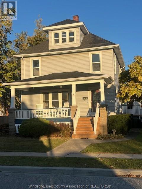 21 Wellington, Essex, ON N8M 1W8