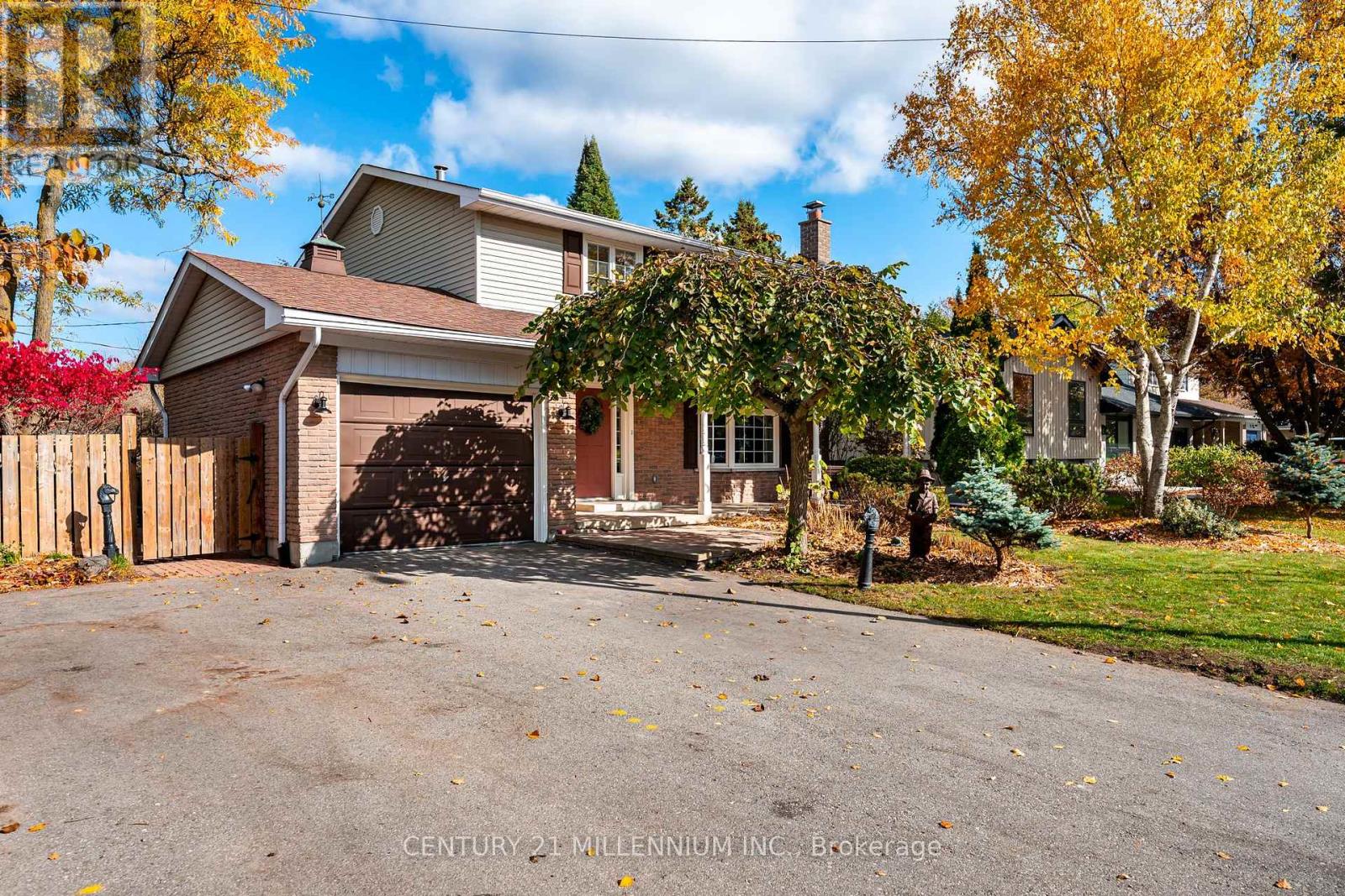 9 Erindale Ave, Orangeville, ON L9W 2V8