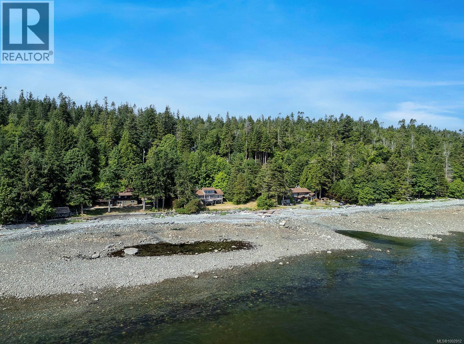 7884 Lenwood Rd, Merville, BC V9J 1V4