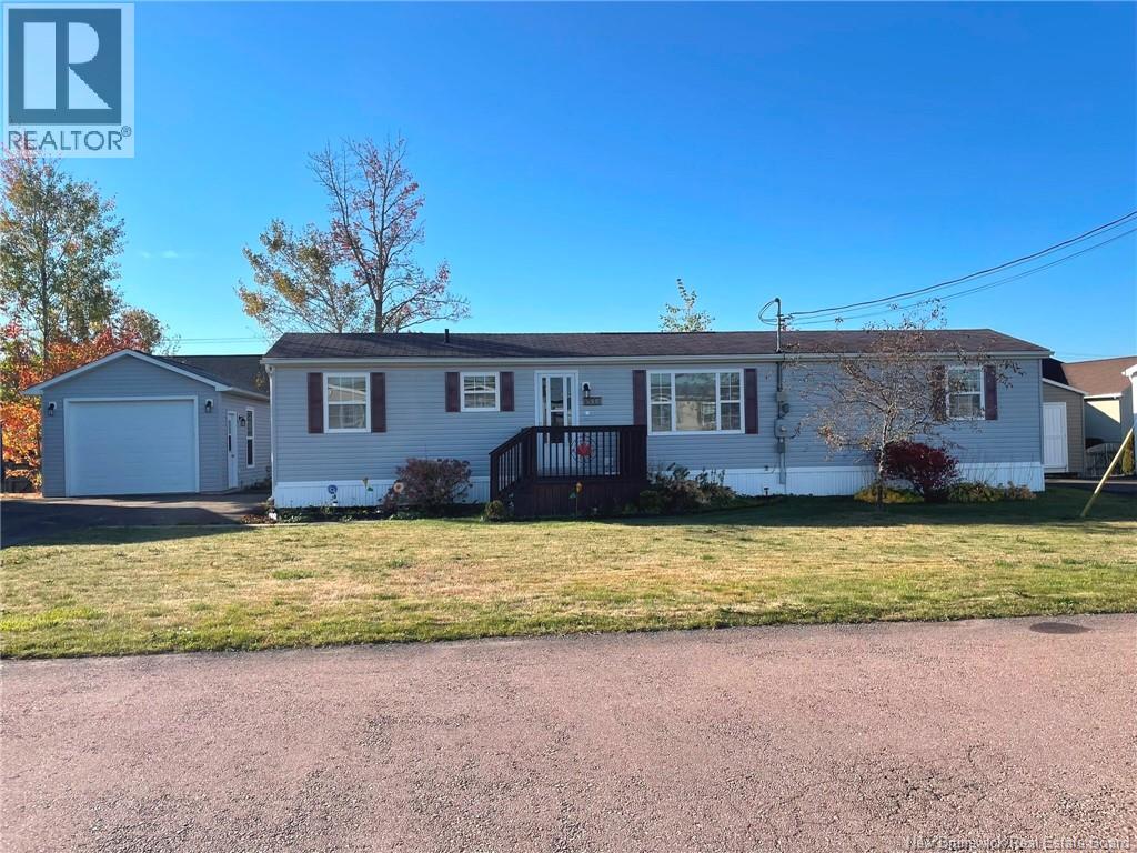 51 Tracadie Dr, Dieppe, NB E1A 8P3
