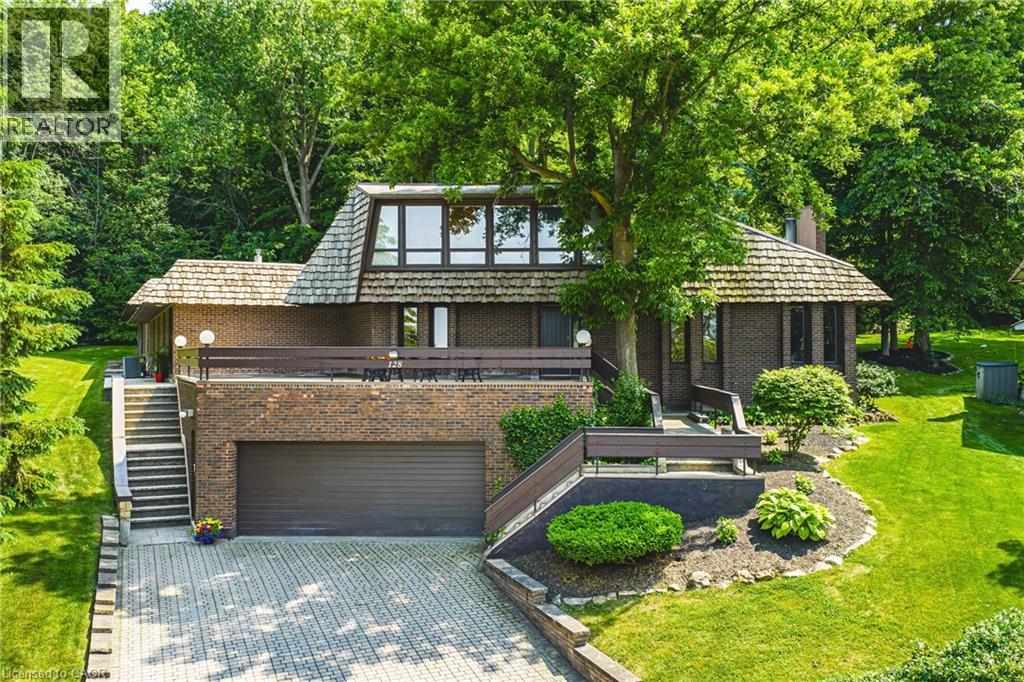 128 Bunker Hill Dr, Hamilton, ON L8K 5X5