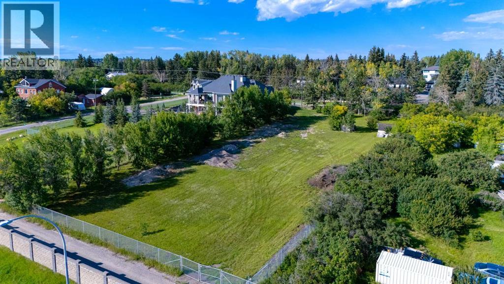 5820 Morley Trl NW, Calgary, AB T3A 4R6