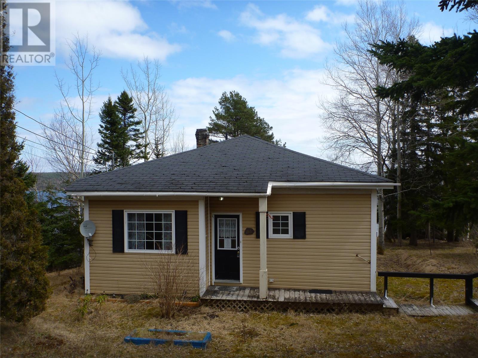145 Memorial Dr, Clarenville, NL A5A 1P9