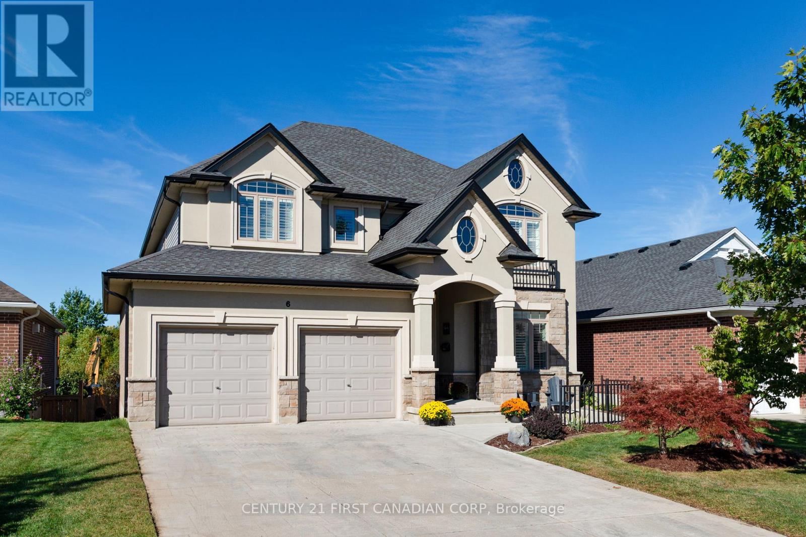 6 Noble Ln, St. Thomas, ON N5R 0C4