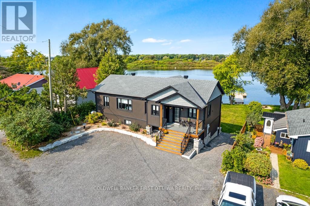 38 Tuttle Point Rd, Edwardsburgh/Cardinal, ON K0E 1T1