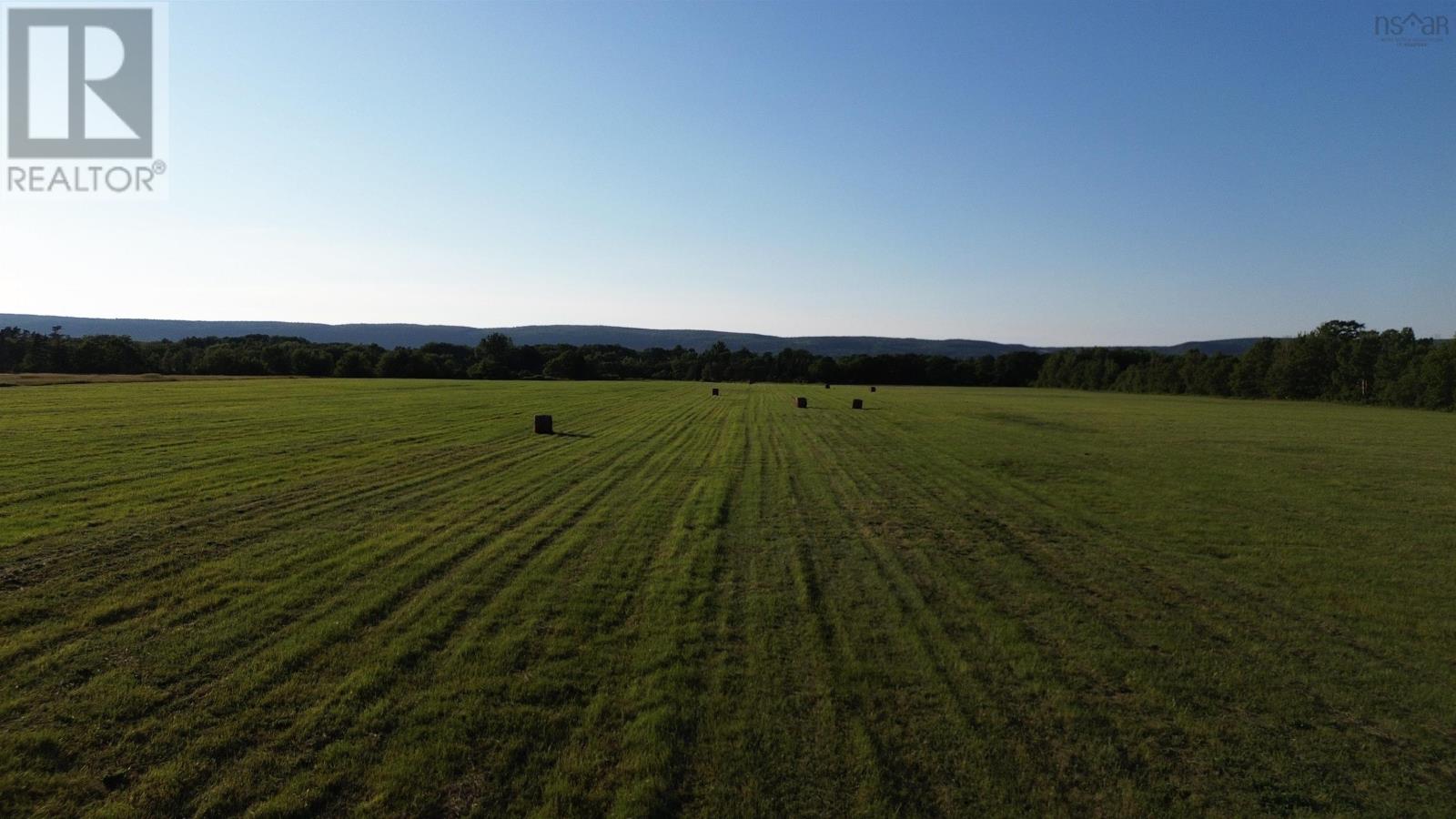 Middle Street, Lawrencetown, NS B2V 2N5