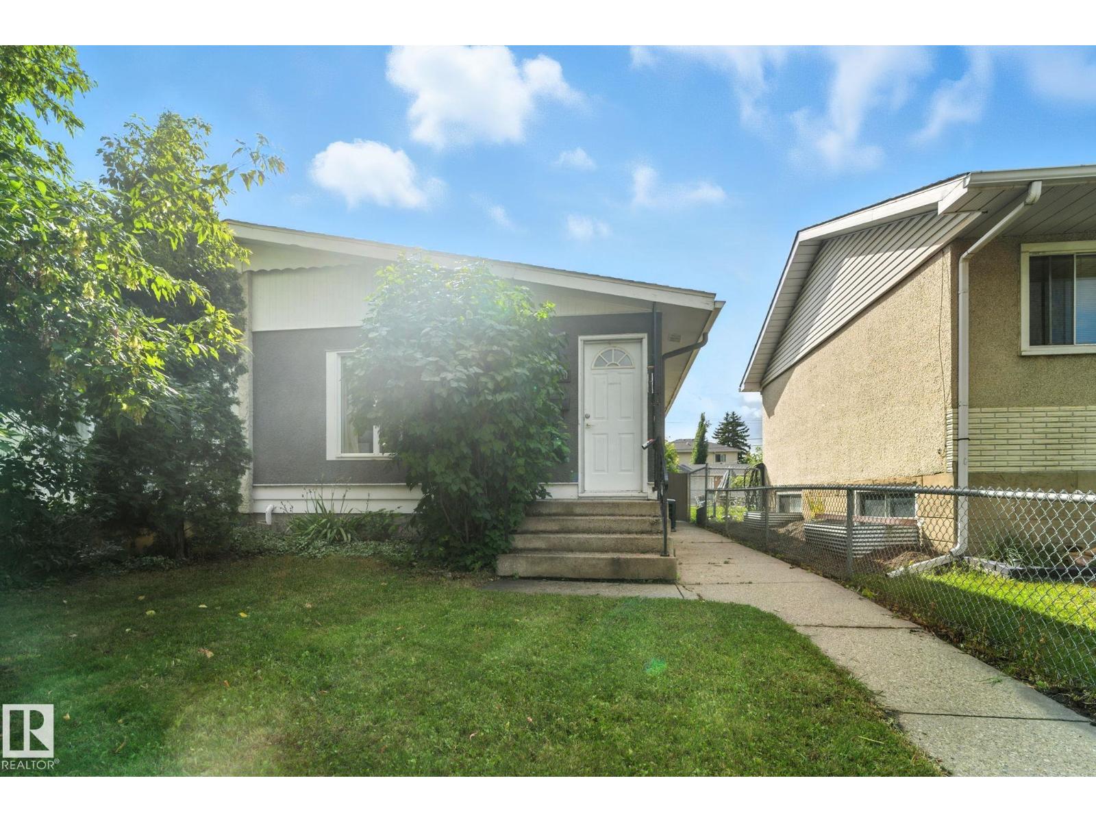 85 St Nw Unit 12710, Edmonton, AB T5E 2Y7
