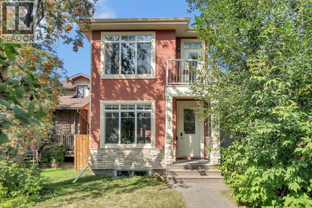 21 Avenue Nw Unit 220, Calgary, AB T2M 1J3