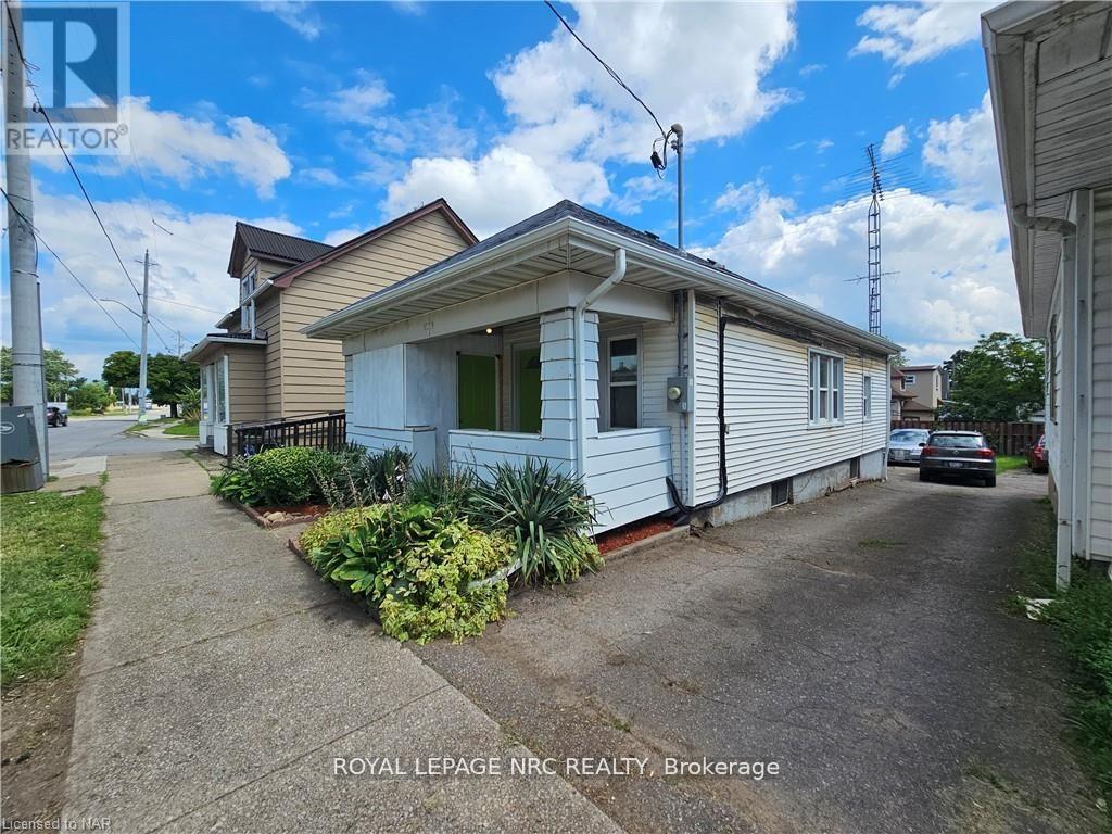170 Niagara St W, St. Catharines, ON L2R 4L4