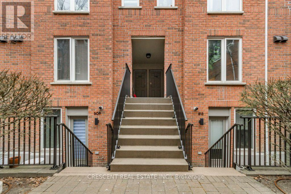 516 27 Canniff St, Toronto, ON M6K 3M5