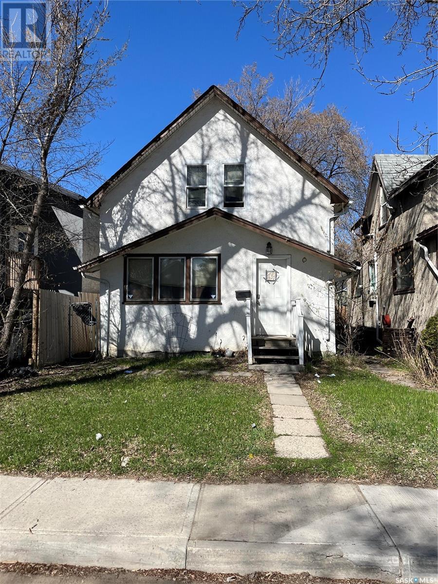 1634 Toronto St, Regina, SK S4P 1M2