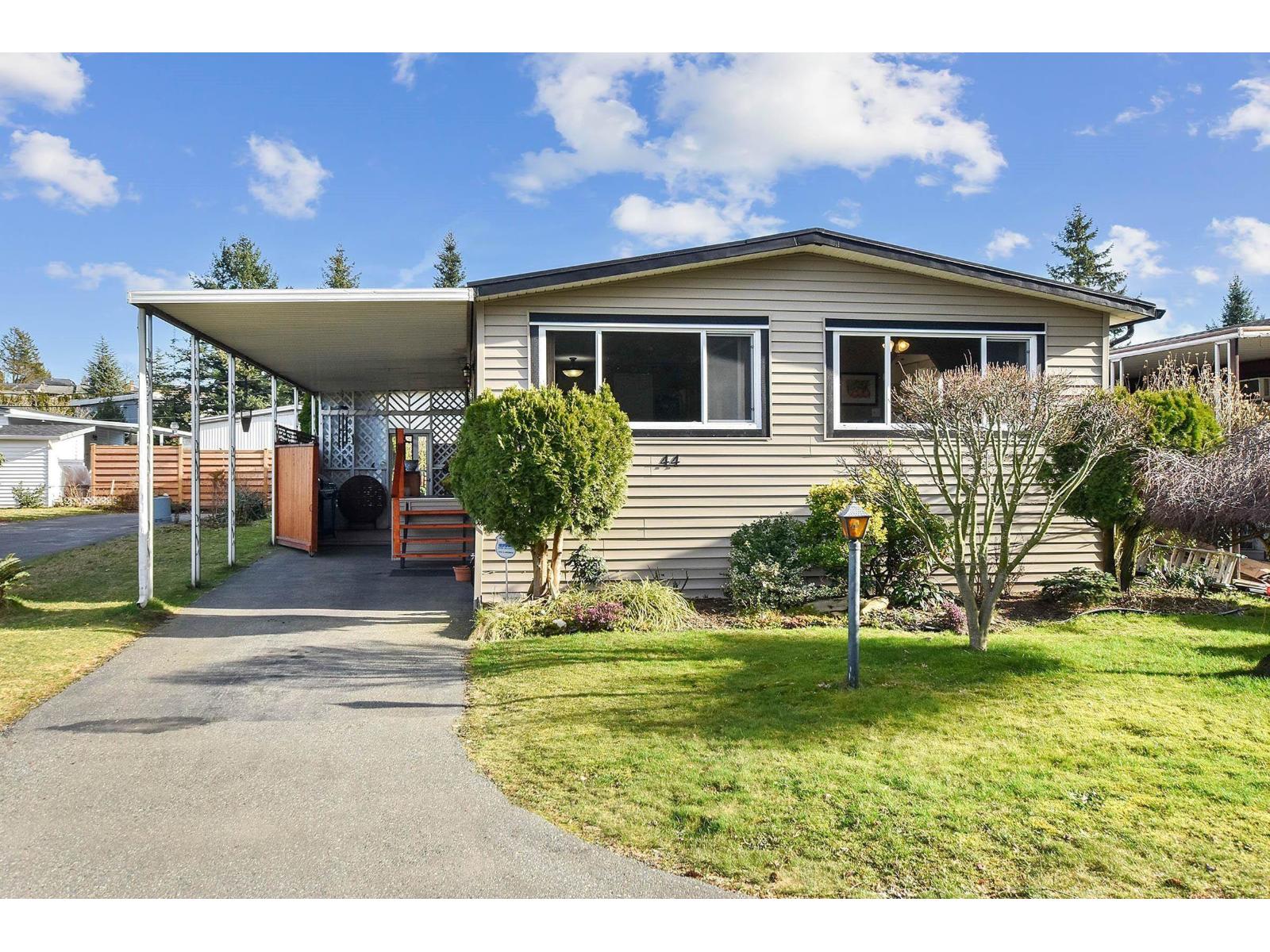 31313 Livingstone Avenue Unit 44, Abbotsford, BC V2T 4T1