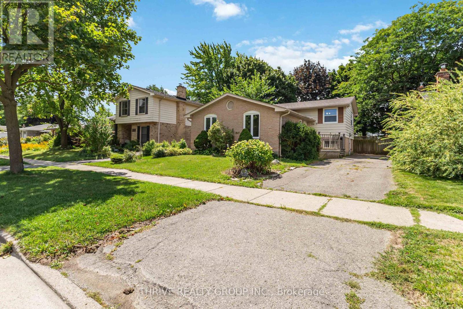1619 Aldersbrook Rd, London, ON N6G 2Z2
