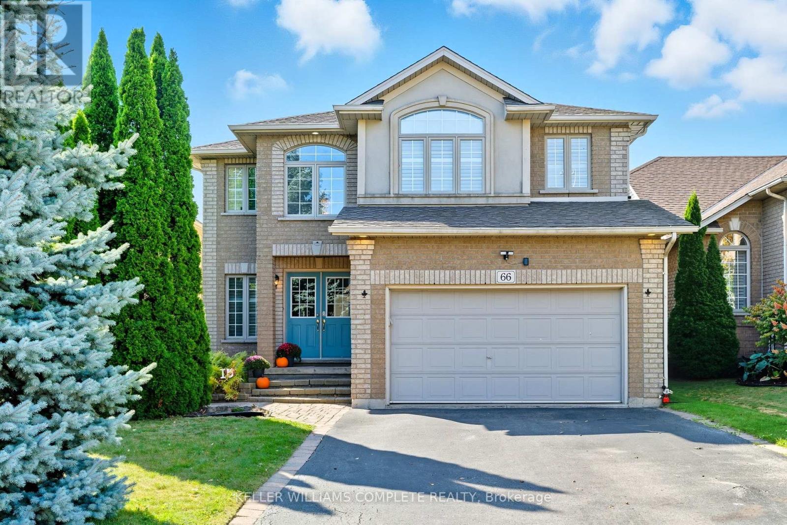 66 Suffolk St, Hamilton, ON L9K 1M9