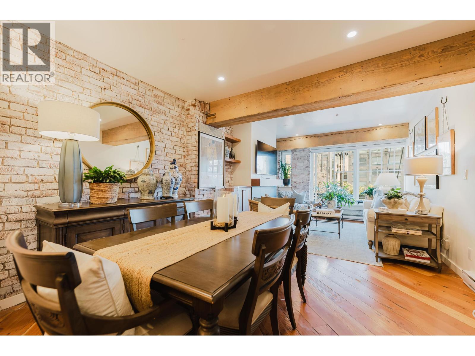 1178 Hamilton Street Unit 210, Vancouver, BC V6B 2S2