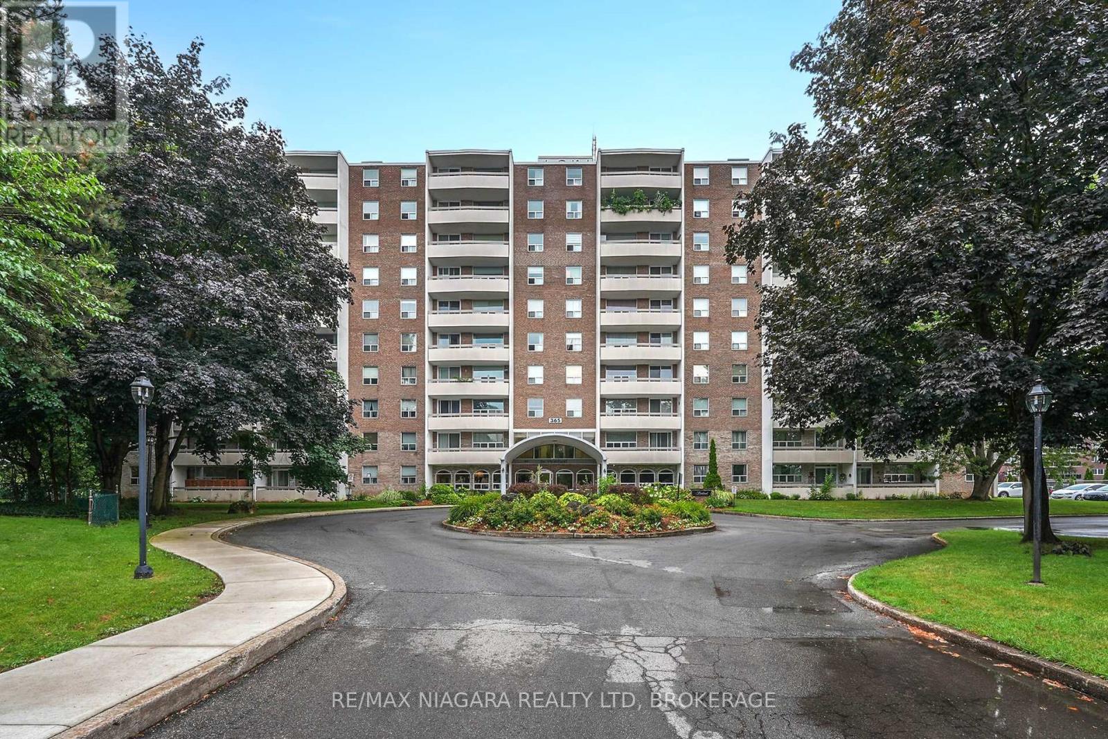 1003 365 Geneva St, St. Catharines, ON L2N 5S7